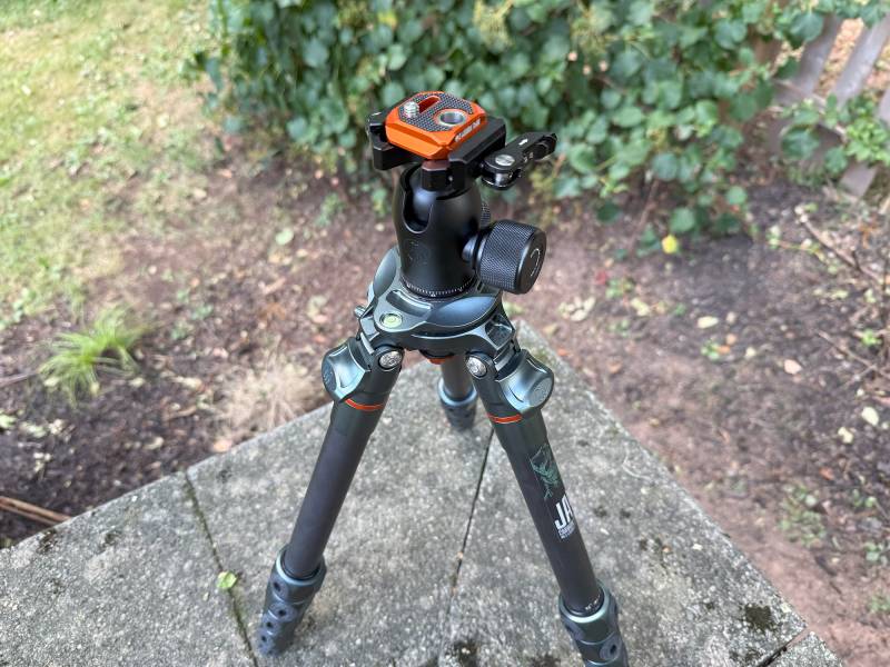 3 Legged Thing Axis Strap System Review: Aerospace Technology Fused with Precision British Engineering 13 3 Legged Thing QD Plate