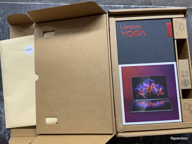 Lenovo Yoga Book 9i Gen 10 Review: A Lightweight Dual-Screen Laptop with Serious Multitasking Skills 3 Opening the Lenovo Yoga Book 9i Gen 10 box