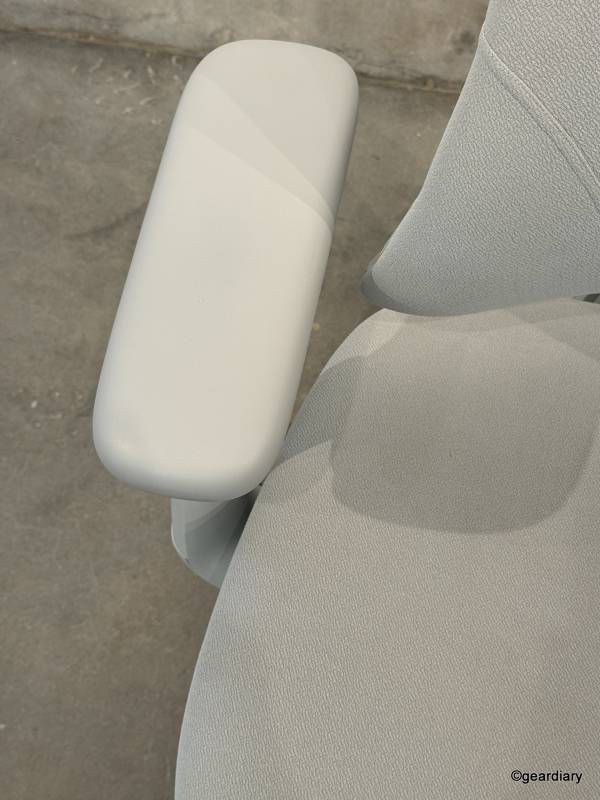 LiberNovo Omni Armrest adjustments