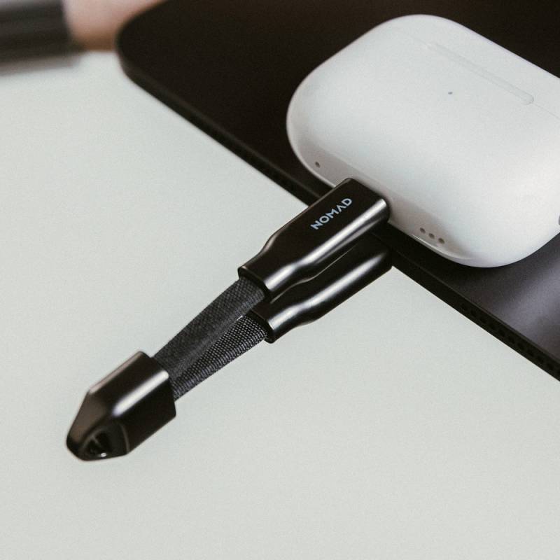 Best iPhone Air & iPhone 17 Series Accessories to Buy Right Now: Cases, Wallets, Screen Protectors, and More 115 Nomad ChargeKey