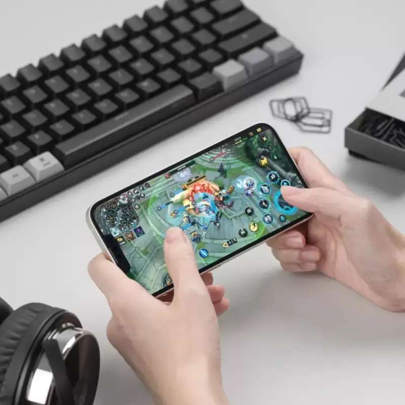 Best iPhone Air & iPhone 17 Series Accessories to Buy Right Now: Cases, Wallets, Screen Protectors, and More 67 RHINOSHIELD Impact Protector PRO