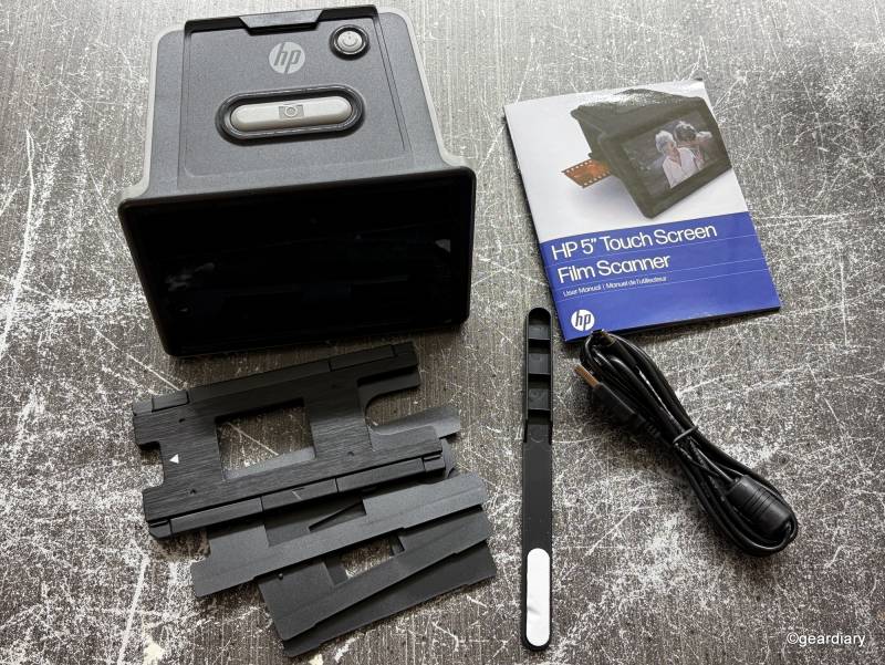 What's included with the HP FilmScan 5" TouchScreen Film Scanner