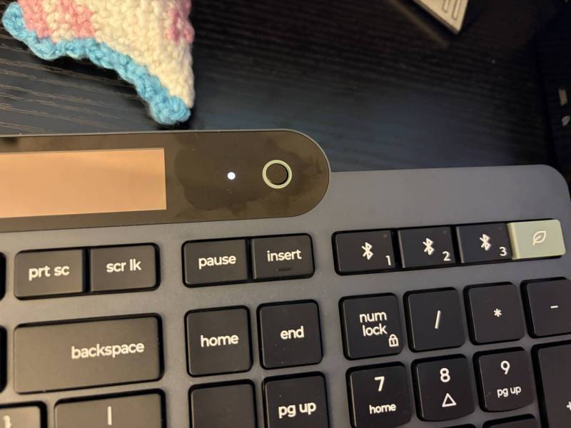 Lenovo Self-Charging Bluetooth Keyboard Review: The Solar-Powered Typing Upgrade You Didn’t Know You Needed 4 Keys on the Lenovo Self-Charging Bluetooth Keyboard