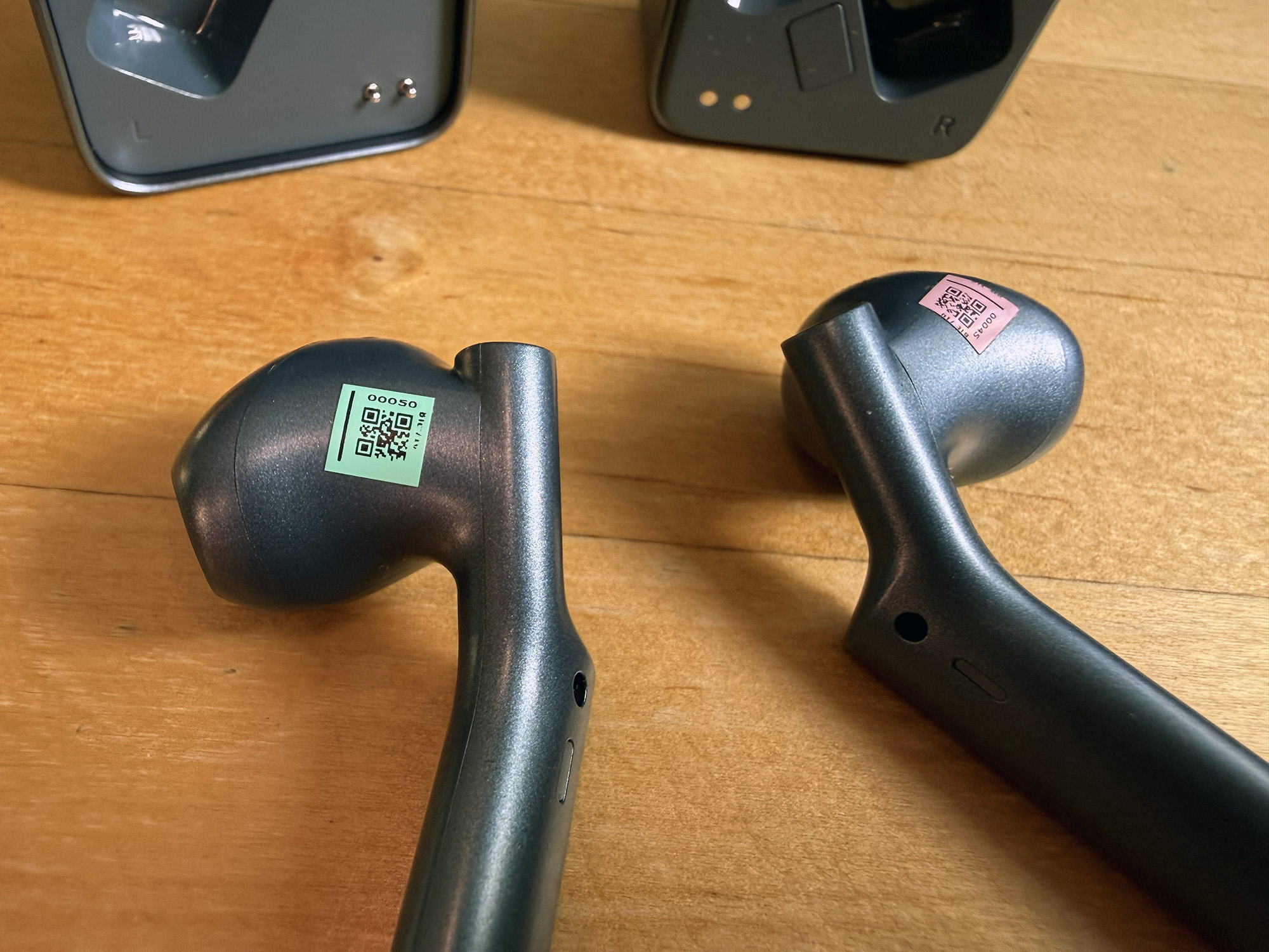 Timekettle AI Interpreter Earbuds ブラック Timekettle W4 Pro AI Interpreter Earbuds Review - TechUTouch