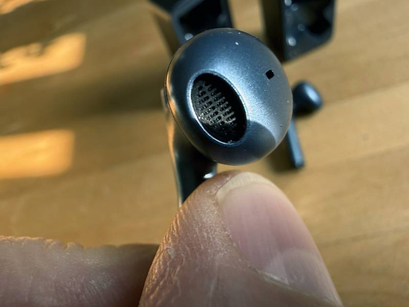 Timekettle W4 AI Interpreter Earbuds Review: Effortless, Accurate, Real-time Translations in an Elegant Package 18 Timekettle W4 AI Interpreter Earbuds