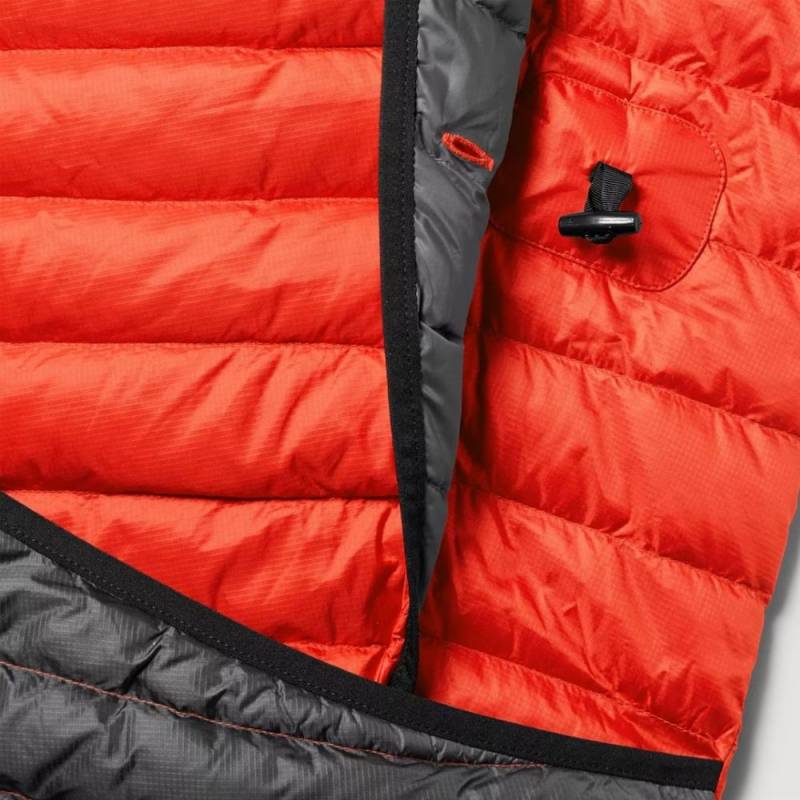 Gear Diary’s 2025 Holiday Gift Guide & Giveaway: Trail-Tested Gifts for Campers, Overlanders, and Outdoors Diehards 101 Eddie Bauer Flying Squirrel 40º Sleeping Bag