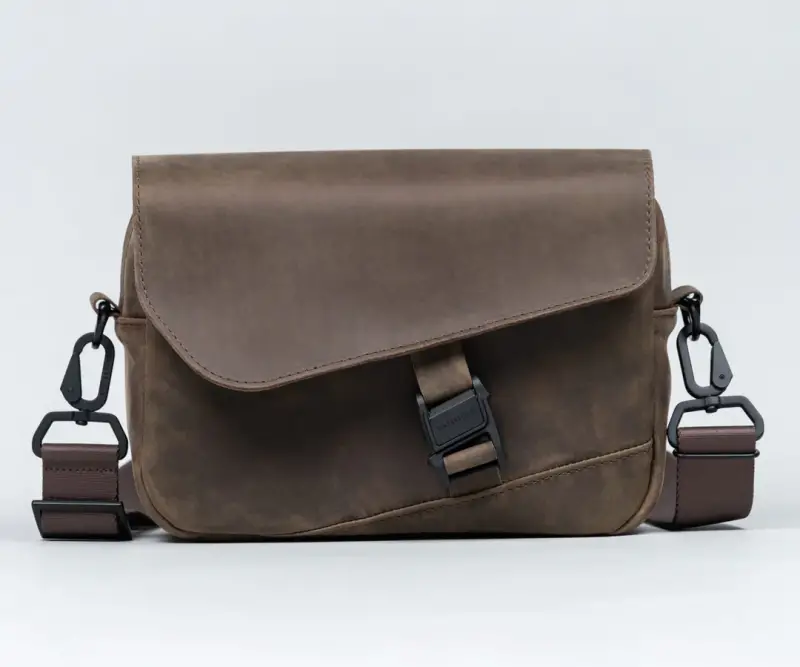 WaterField Hudson Leather Crossbody Review: A Handsome, Handcrafted EDC Bag That Marries Luxury and Function 18 Waterfield Hudson Leather Crossbody