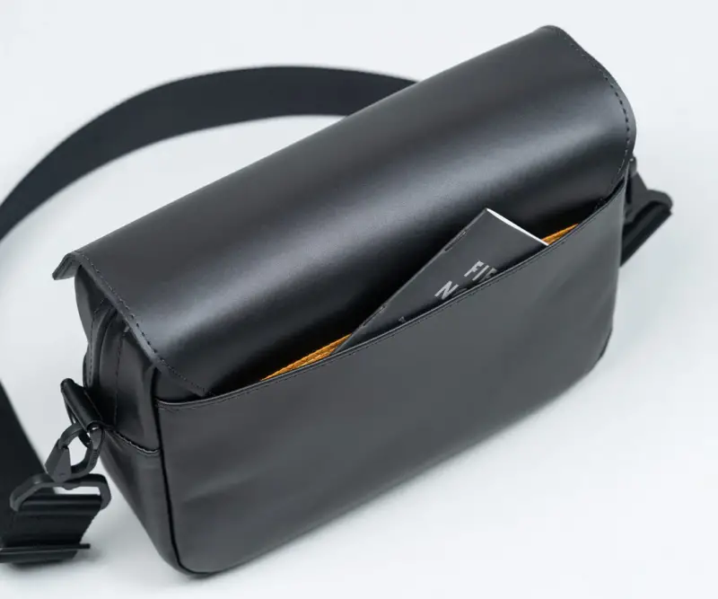 WaterField Hudson Leather Crossbody Review: A Handsome, Handcrafted EDC Bag That Marries Luxury and Function 19 Waterfield Hudson Leather Crossbody