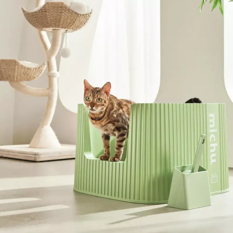 Gear Diary’s 2025 Holiday Gift Guide & Giveaway: Smart, Stylish, and Wellness-Boosting Gifts for Pet-Loving Homes 22 Michu XXL Sage Deluxe Cat Litter Box