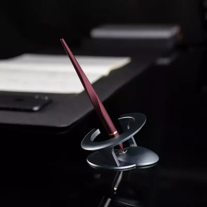 Gear Diary’s 2025 Holiday Gift Guide & Giveaway: Smart Home Tech, Cozy Gadgets, and Connected Comfort 112 Novium Hoverpen Interstellar