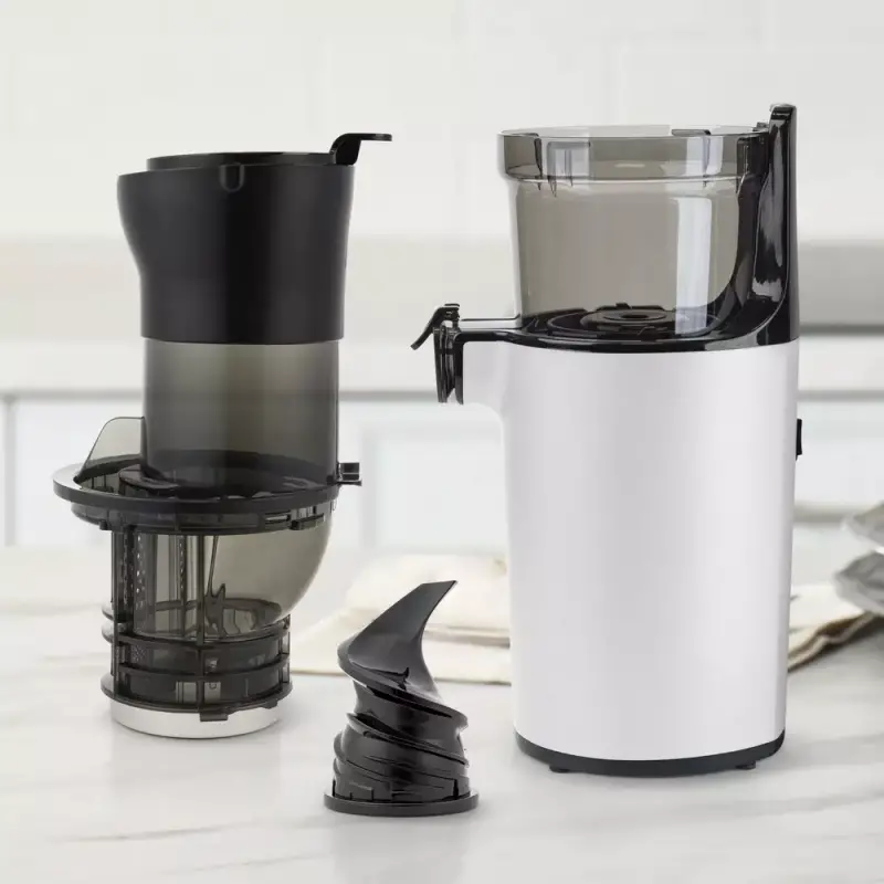 Gear Diary’s 2025 Holiday Gift Guide & GIveaway: Smart Sips, Savory Swaps, and Kitchen Magic for Every Cook 8 Shine Kitchen Co. Easy Cold Press Juicer with XL Feed Chute
