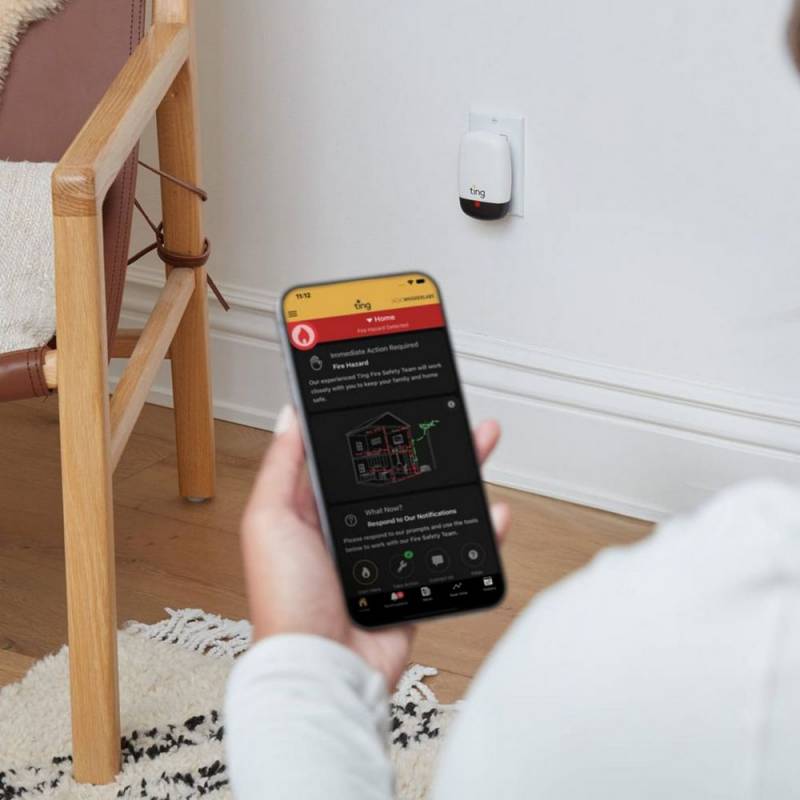 Gear Diary’s 2025 Holiday Gift Guide & Giveaway: Smart Home Tech, Cozy Gadgets, and Connected Comfort 24 Ting Sensor with 1-Year of Fire Prevention Service