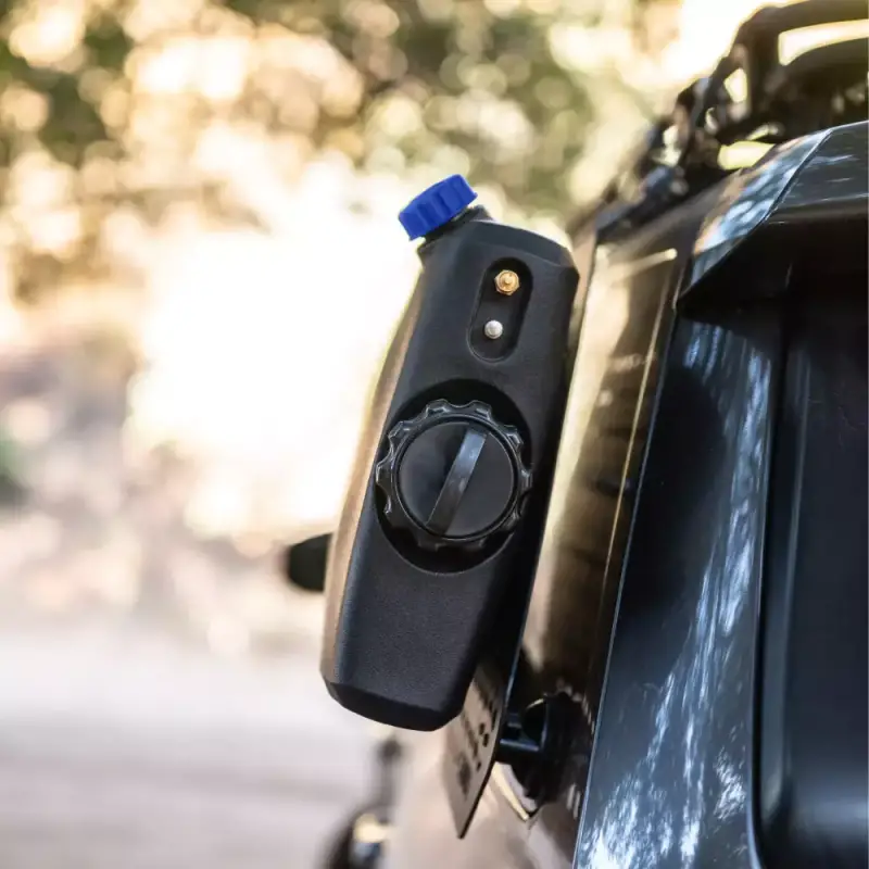 Gear Diary’s 2025 Holiday Gift Guide & Giveaway: Trail-Tested Gifts for Campers, Overlanders, and Outdoors Diehards 9 WaterPORT Overlander 5-Gallon Water Tank