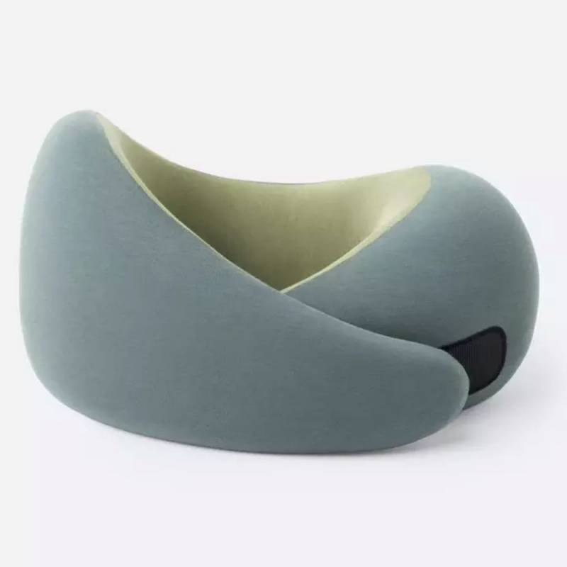 Gear Diary’s 2025 Holiday Gift Guide & Giveaway: Wellness, Self-Care, and the Science of Feeling Good 7 Ostrichpillow Go Neck Pillow