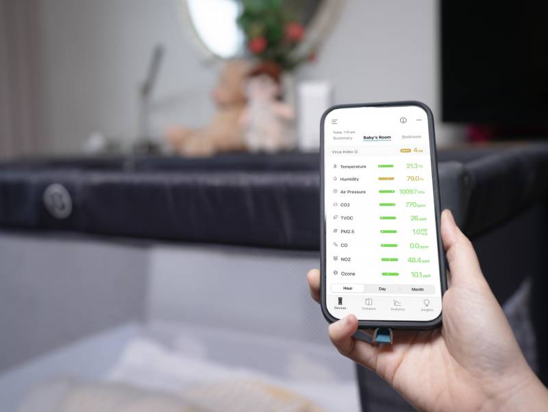 The uHoo Caeli Smart Air Quality Monitor Helps You Understand What’s in Your Air and How to Make It Healthier 3 uHoo Caeli Smart Air Quality Monitor app