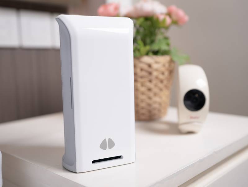 The uHoo Caeli Smart Air Quality Monitor Helps You Understand What’s in Your Air and How to Make It Healthier 1 uHoo Caeli Smart Air Quality Monitor