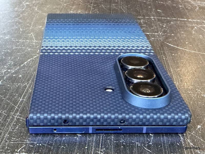 Pitaka Edge Case for Galaxy Z Fold7 Review: The Ultra-Thin MagSafe Case for People Who Hate Cases 6 Pitaka Edge Case for the Samsung Galaxy Z Fold7