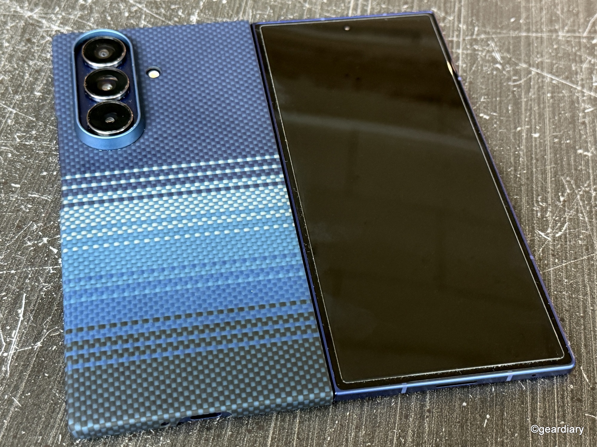 Pitaka Edge Case for Galaxy Z Fold7 Review: The Ultra-Thin MagSafe Case for People Who Hate Cases | Gear Diary Pitaka Edge Case for Galaxy Z Fold7 Review: The Ultra-Thin MagSafe Case for People Who Hate Cases | Gear Diary