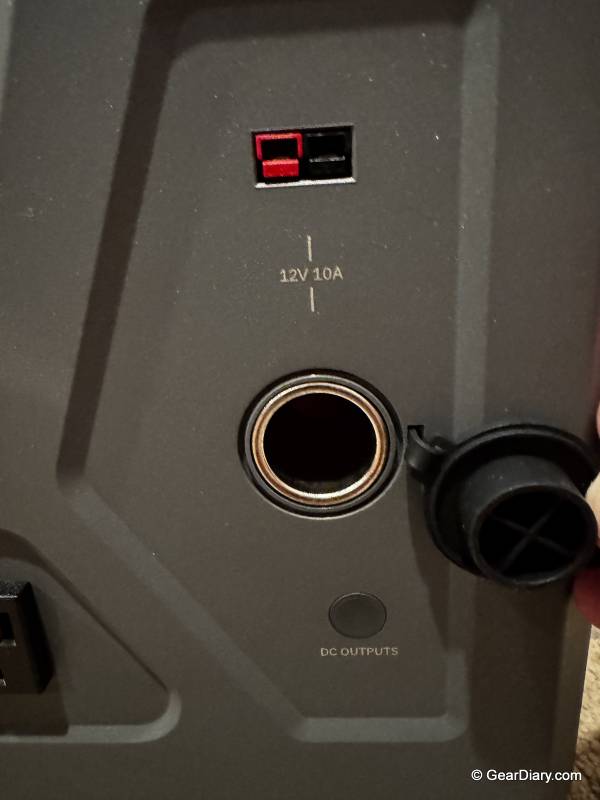 4Patriots Patriot Power Generator 2200X Review: 2,240Wh Backup Power with Fast Charging and an Included 200W Solar Panel 5 Ports on the 4Patriots Patriot Power Generator 2200X