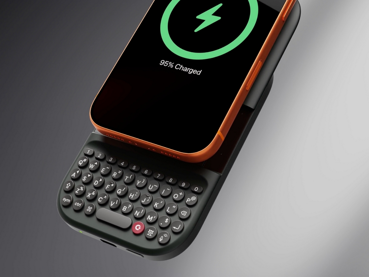Clicks Communicator and Clicks Power Keyboard Take a Stand Against ...