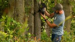 DEFEND 360 Cellular Security Camera