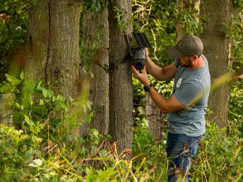 DEFEND 360 Cellular Security Camera Brings Eyes to the Places Wi-Fi Forgot 2 DEFEND 360 Cellular Security Camera