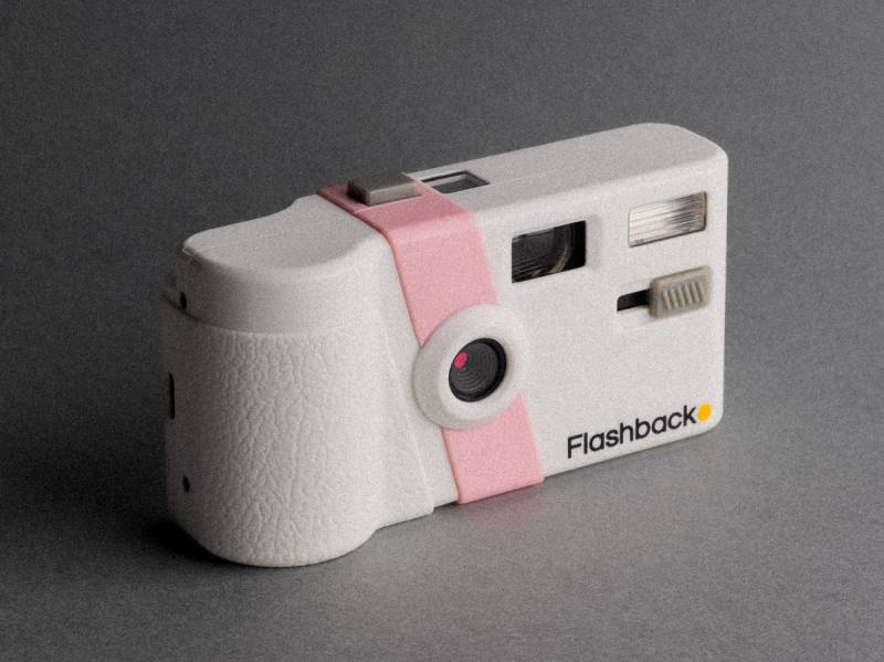 The Flashback ONE35 V2 Is the Camera That Makes You Wait, and That Somehow Makes Photos Matter Again 7 Flashback ONE35 V2
