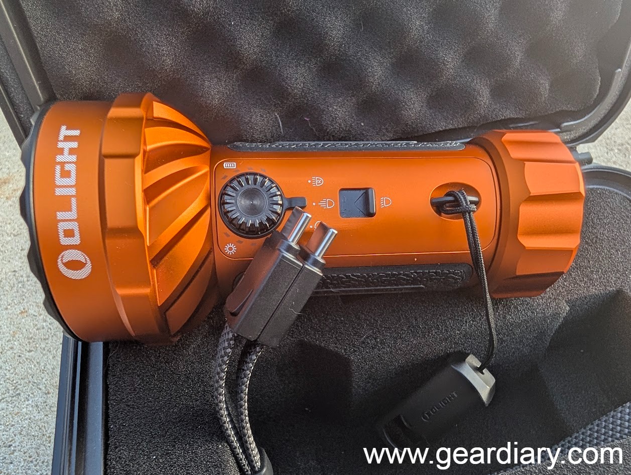 Olight Marauder Mini 2 Review: A Compact 10,000-Lumen Flashlight