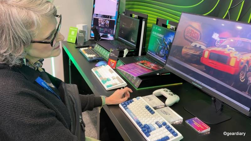 THUNDEROBOT at CES: From Ultra-Light Gaming Laptops to Headphone-Free Monitors, a Full Ecosystem Built for Work and Play 10 ThundeRobot BLACKWARRIOR Focusound Monitor