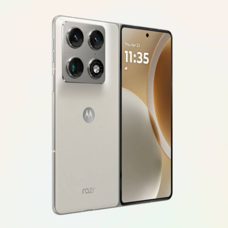 Motorola Razr Fold Signals Motorola’s Big Bet on Foldables, AI, and a Smarter Connected Ecosystem 4 motorola razr fold