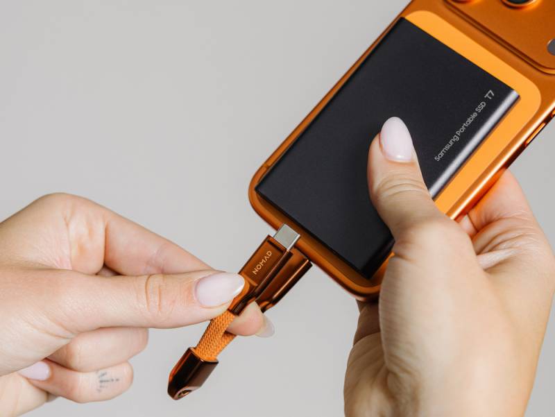 The Nomad ChargeKey Gets a Bold New Look in Limited Edition Stellar Orange Because Your Keychain Deserves Some Personality, Too 7 Nomad ChargeKey in Stellar Orange