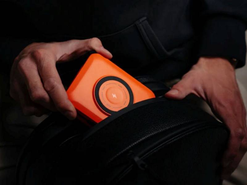 Statik SmartCharge Pro Is a $99 15,000mAh GaN Charger That Powers Your Laptop, Phone, and Apple Watch Anywhere 1 Statik SmartCharge Pro