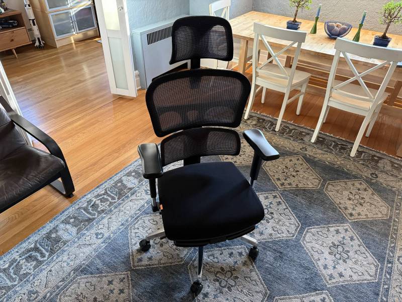 Newtral NT002 Ergonomic Home Office Chair Review: Modern Aesthetic with Active Lumbar Support 18 Newtral NT002