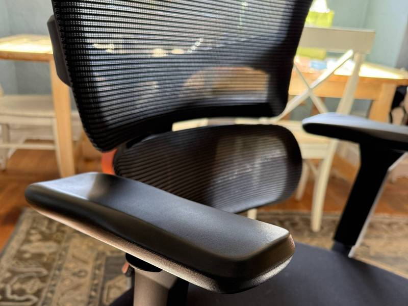 Newtral NT002 Ergonomic Home Office Chair Review: Modern Aesthetic with Active Lumbar Support 3 Newtral NT002