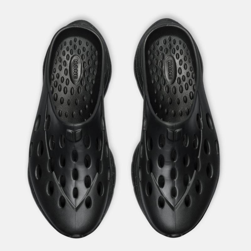 The $78 KANE Revive OB Turns the Humble Slide Into a Serious Recovery Shoe 2 KANE Revive OB