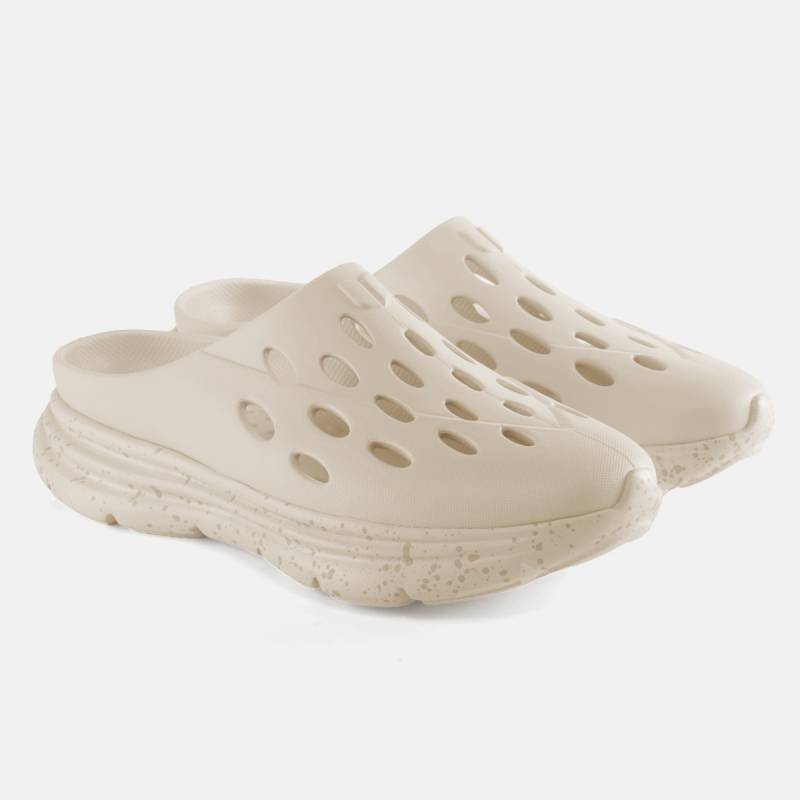 The $78 KANE Revive OB Turns the Humble Slide Into a Serious Recovery Shoe 3 KANE Revive OB