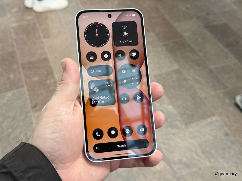 Nothing’s Boldest Lineup Yet: Hands-On with the Phone (4a) Pro, Phone (4a), and the Colorful New Headphone (a) 11 Nothing 4a