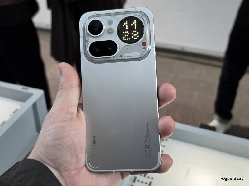 Nothing’s Boldest Lineup Yet: Hands-On with the Phone (4a) Pro, Phone (4a), and the Colorful New Headphone (a) 15 Nothing Phone (4a) Pro