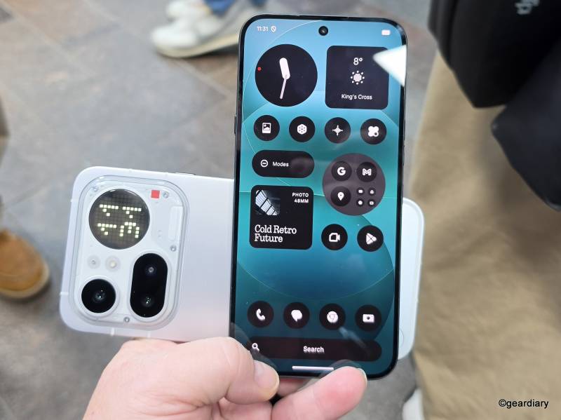 Nothing’s Boldest Lineup Yet: Hands-On with the Phone (4a) Pro, Phone (4a), and the Colorful New Headphone (a) 19 Nothing Phone (4a) Pro
