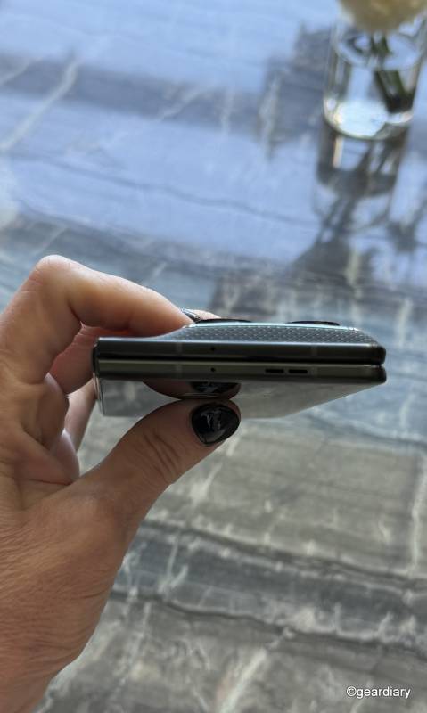 The Motorola 2026 Razr Lineup Wants Foldables to Feel Less Fragile and More Useful 38 moto razr fold