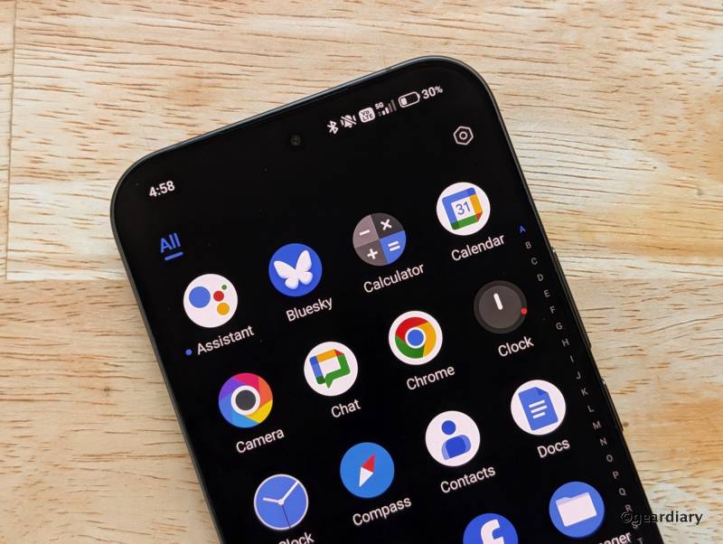 Poco F8 Ultra Review: They Put a Subwoofer in a Flagship Phone, and Somehow That’s Not Even the Wildest Part