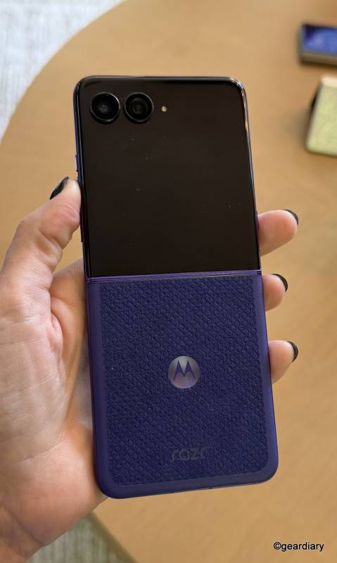 Motorola’s Razr Deals Put Foldables Back in the Graduation Gift Conversation 13 moto razr ultra