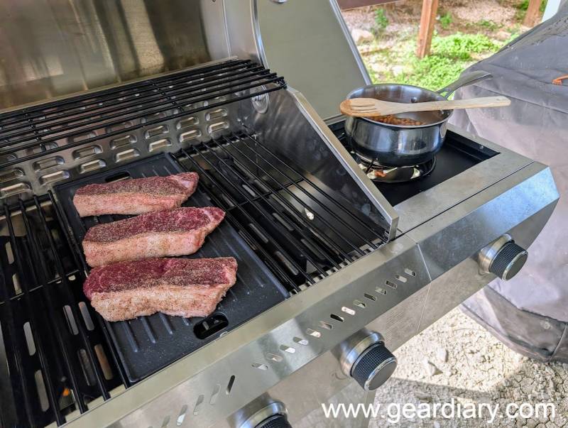 Electactic G31 Pro 3-Burner Propane Gas Grill Review: A Budget-Friendly Backyard Workhorse That Brings the Heat 4 Electactic G31 Pro