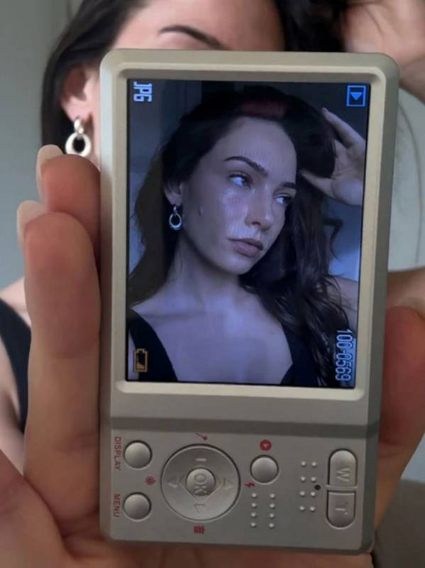 Lola Digital Camera in Silver