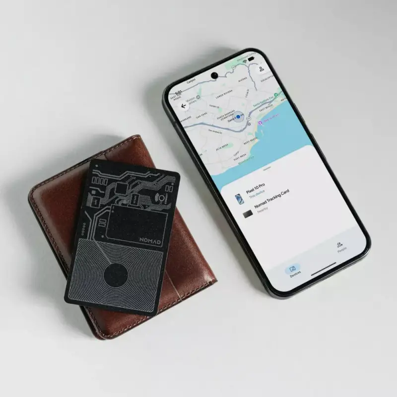 Gear Diary's 2026 Father's Day Gift Guide & Giveaway: Smart, Stylish, and Useful Gifts That Dad Will Love 68 Nomad Tracking Card Air for Google