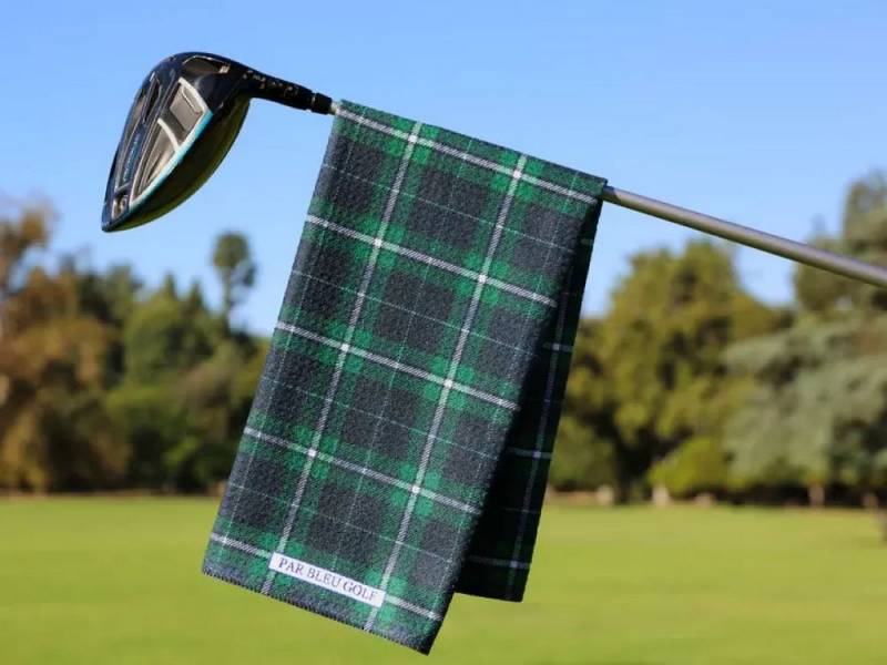 Gear Diary's 2026 Father's Day Gift Guide & Giveaway: Smart, Stylish, and Useful Gifts That Dad Will Love 14 Par Bleu Elevated Golf Towels