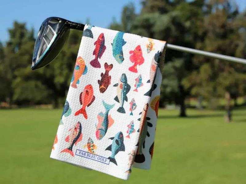 Gear Diary's 2026 Father's Day Gift Guide & Giveaway: Smart, Stylish, and Useful Gifts That Dad Will Love 15 Par Bleu Elevated Golf Towels