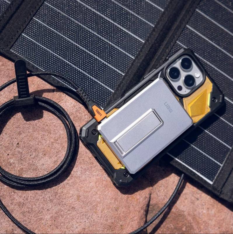 Gear Diary's 2026 Father's Day Gift Guide & Giveaway: Smart, Stylish, and Useful Gifts That Dad Will Love 88 UAG SRGE Slim Power Bank + Stand
