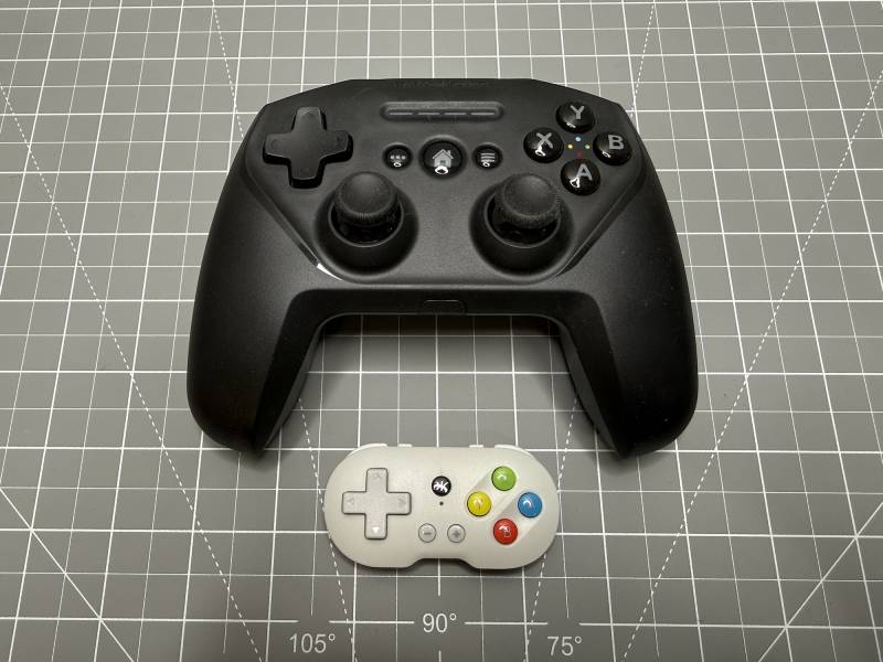 CRKD ATOM Keychain Gaming Controller Review: A Tiny but Functional Controller for Fun and Travel 3 CRKD ATOM