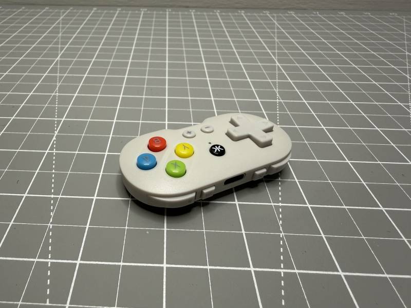 CRKD ATOM Keychain Gaming Controller Review: A Tiny but Functional Controller for Fun and Travel 5 CRKD ATOM